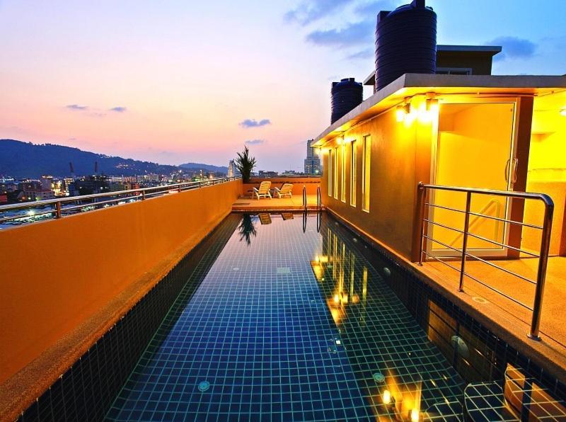 88 Hotel Patong Exterior foto